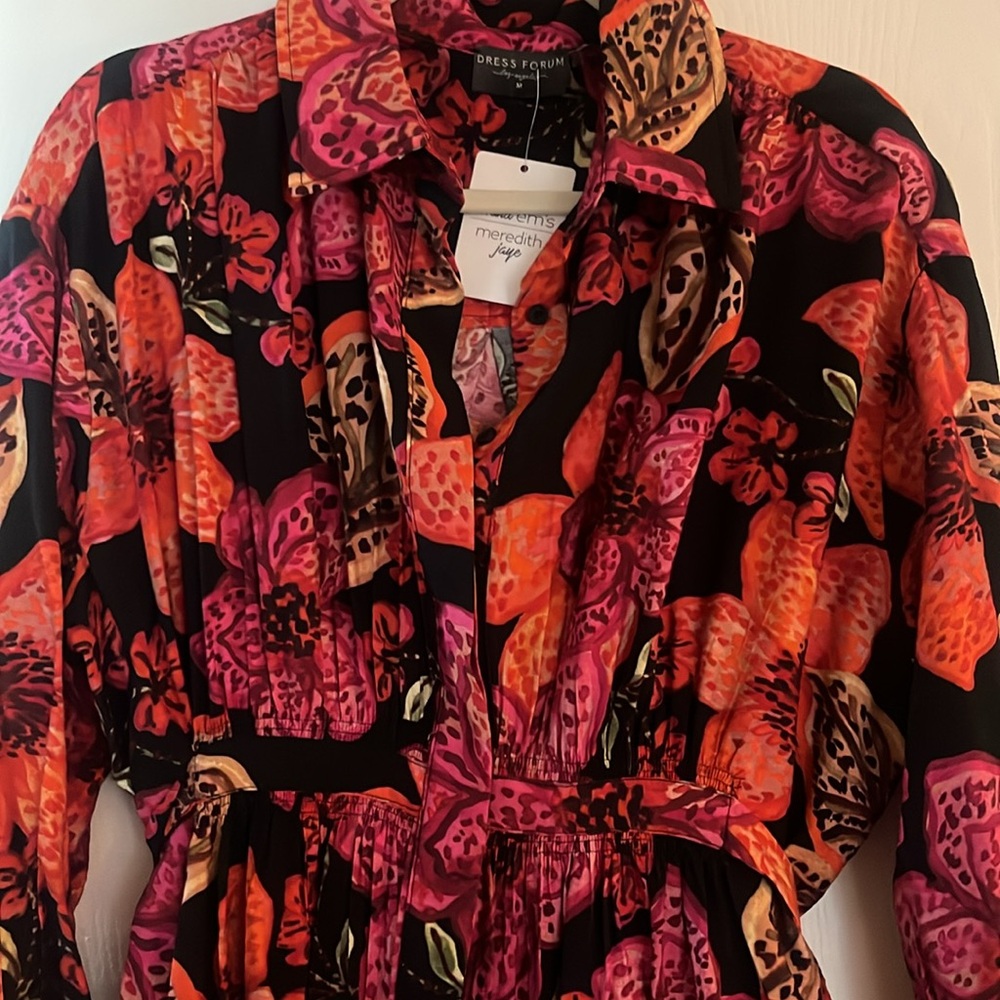 Dress forum Los Angeles long sleeve belted mini dress Floral Tropical M